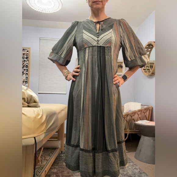 Universal thread soft woven cotton puff sleeve peasant midi dress. med Lagenlook - Picture 5 of 14